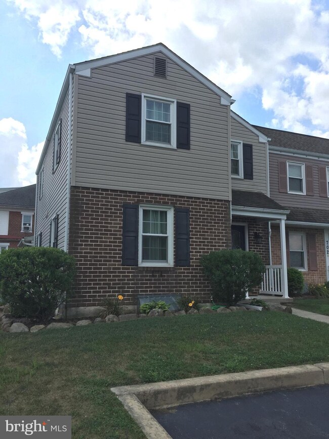 704 E 5th St, Boyertown, PA 19512 - photo 2