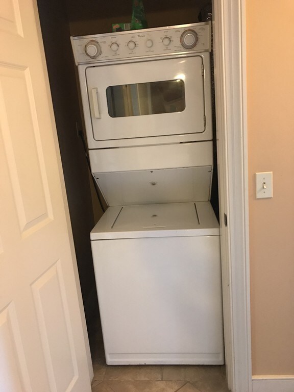 1203 Chestnut St unit 2nd floor, Newton Upper Falls, MA 02464 - photo 6