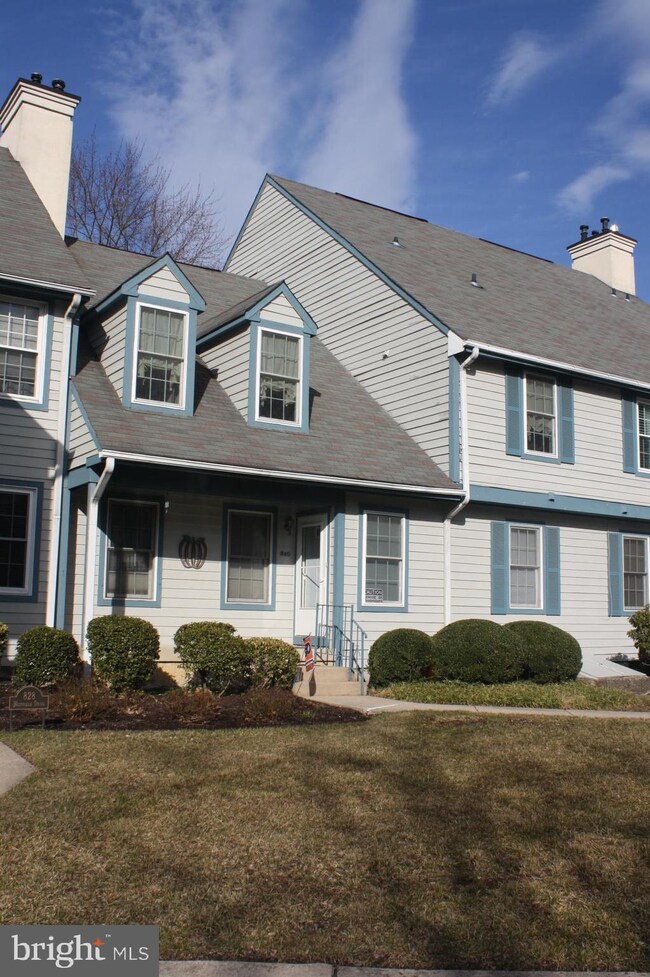 840 Westfield Dr unit 7, Cinnaminson, NJ 08077 - photo 2