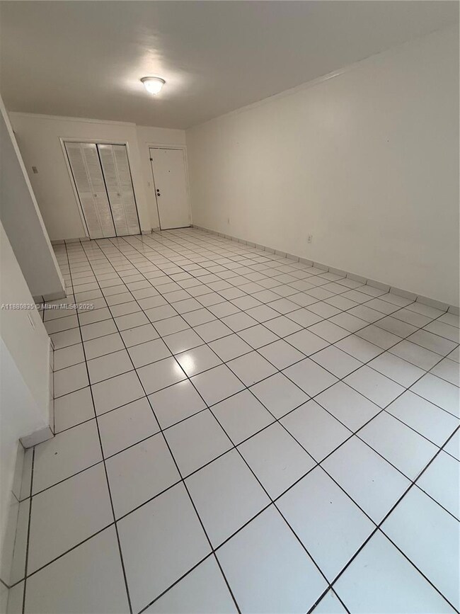 6300 SW 138th Ct unit 102, Miami, FL 33183 - photo 5