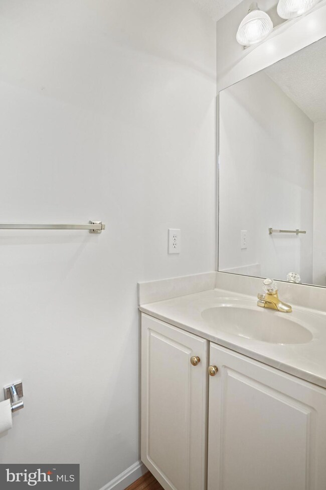 2332 Cold Meadow Way, Silver Spring, MD 20906 - photo 4