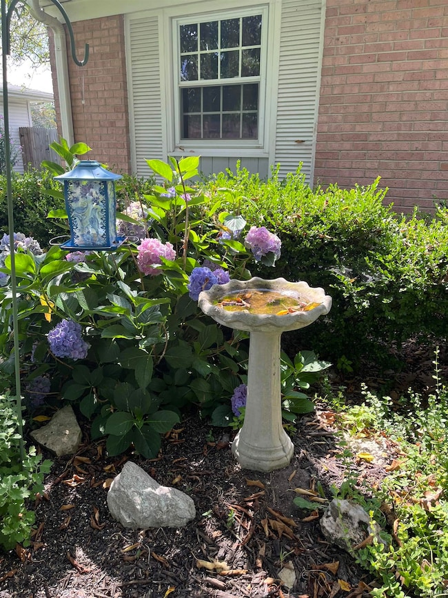 1505 N Bay Dr, Elkhart, IN 46514 - photo 5