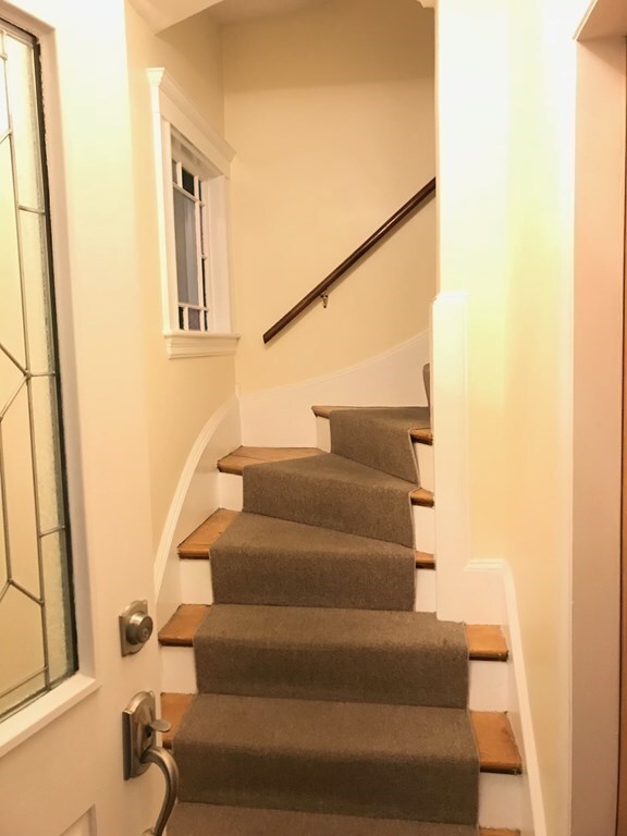 21 Milton St unit 2, Arlington, MA 02474 - photo 5