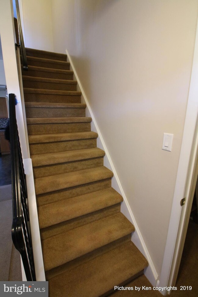 442 S 10th St, Quakertown, PA 18951 - photo 2