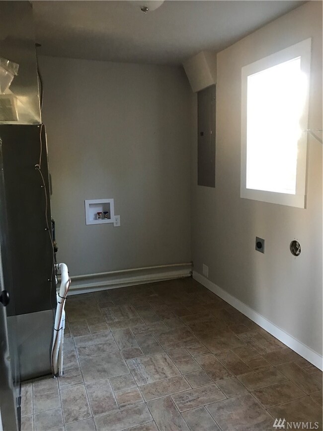 287 N Iowa Ave, East Wenatchee, WA 98802 - photo 5