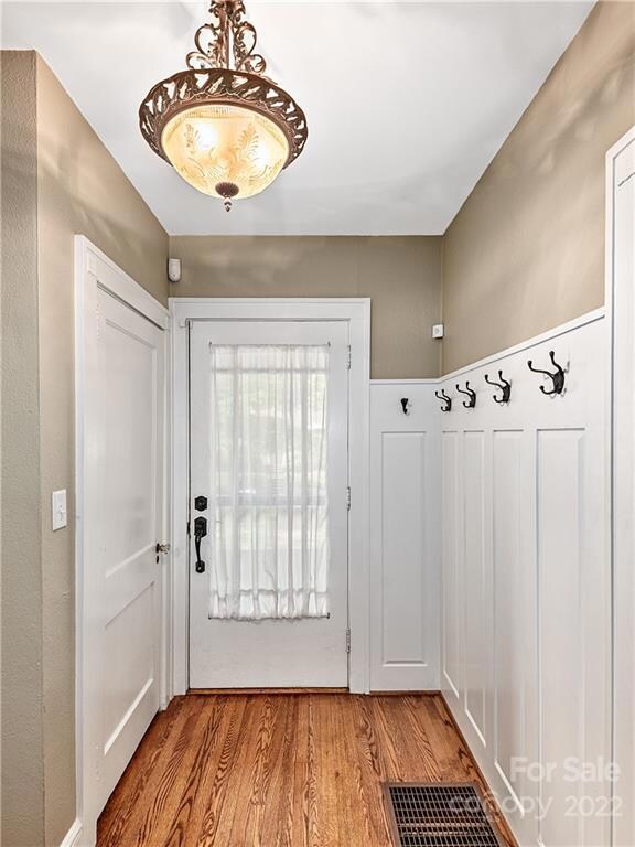 139 Reed St, Asheville, NC 28803 - photo 4