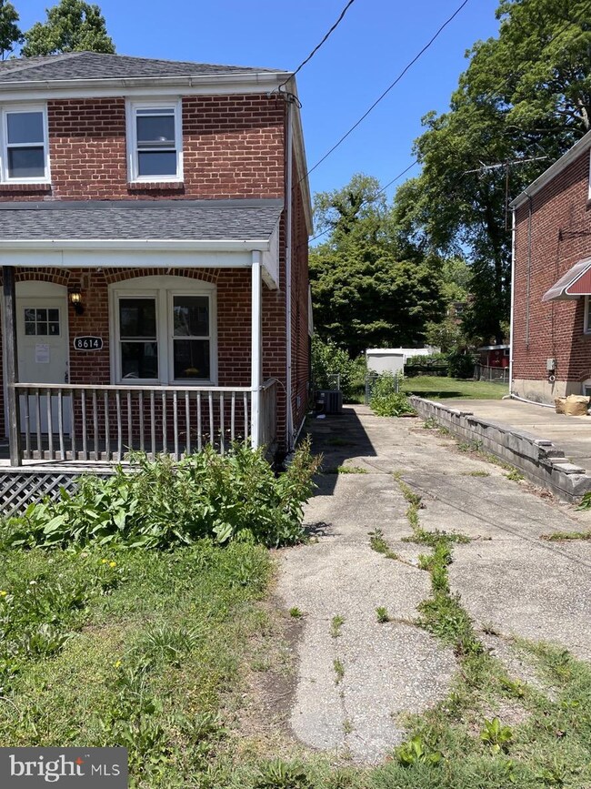 8614 Oakleigh Rd, Parkville, MD 21234 - photo 2