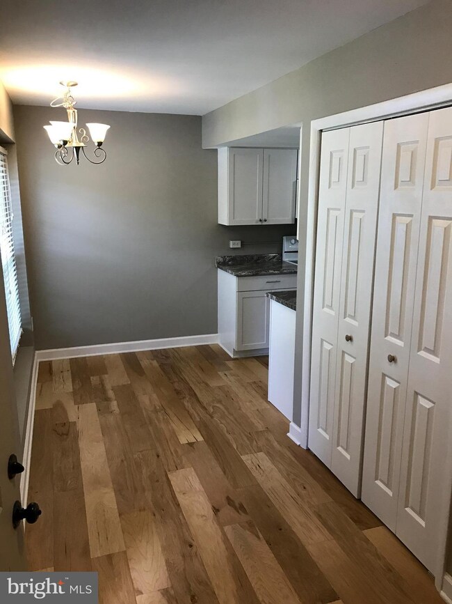 327 Elderwood Ct, Annapolis, MD 21409 - photo 3