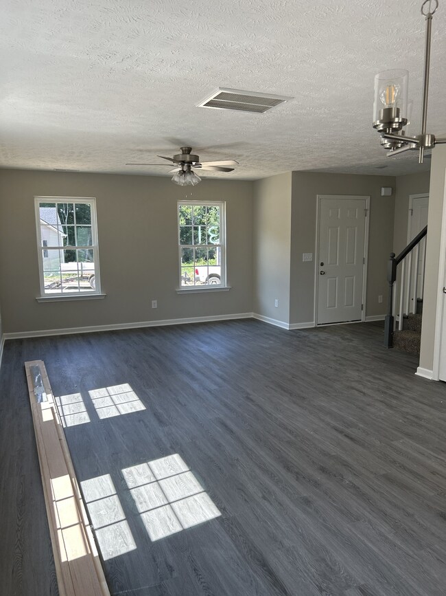 206 Timber Cir, Manchester, TN 37355 - photo 6