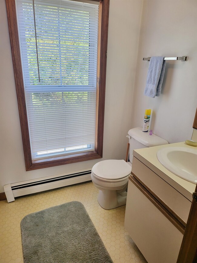 1294 New Hampshire Route 175 unit M, Campton, NH 03223 - photo 5