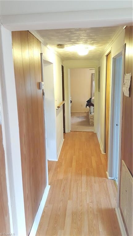 1615 Jackson Lake Rd, High Point, NC 27263 - photo 7