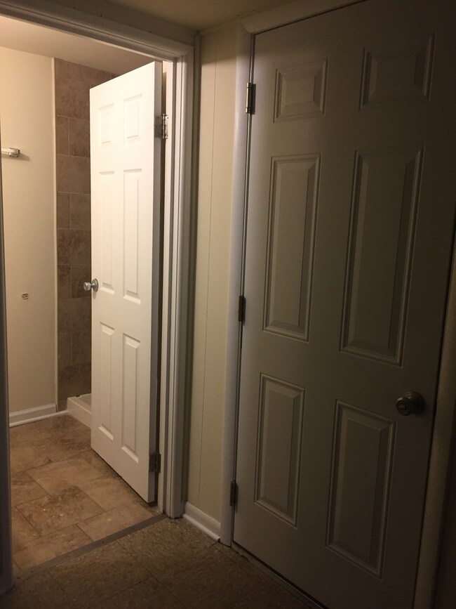 17770 Central Park Ave, Country Club Hills, IL 60478 - photo 2