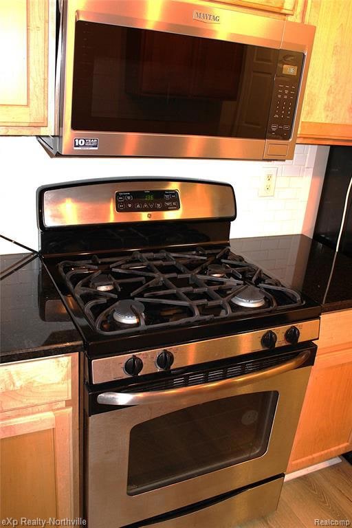 7244 Lavender Ln unit 43, Waterford, MI 48327 - photo 6