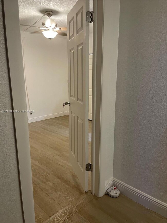 2774 S University Dr unit 10B, Davie, FL 33328 - photo 7