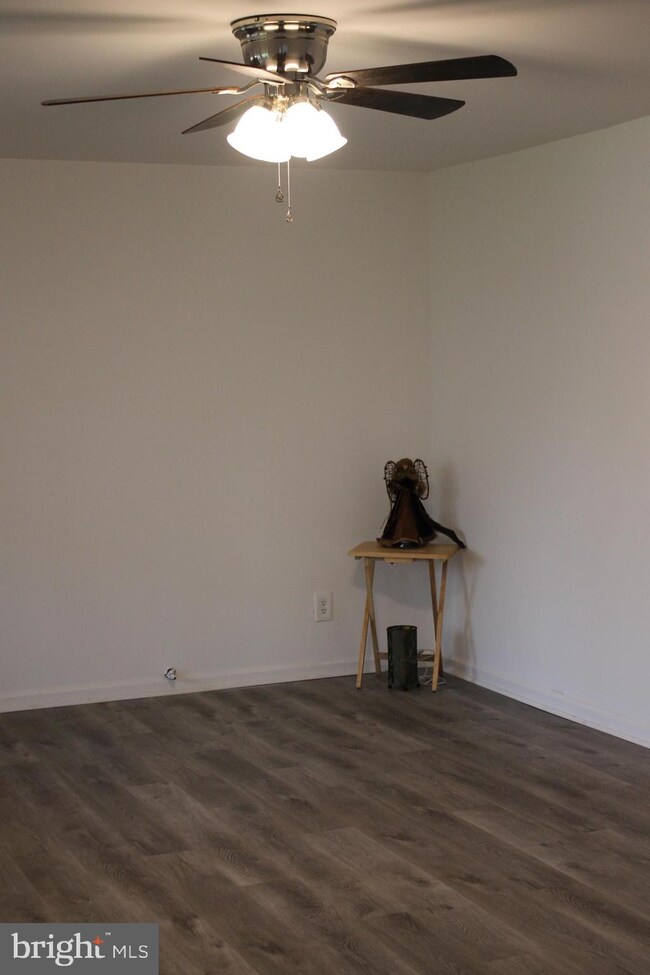 4805 Greenbranch St, Partlow, VA 22534 - photo 7