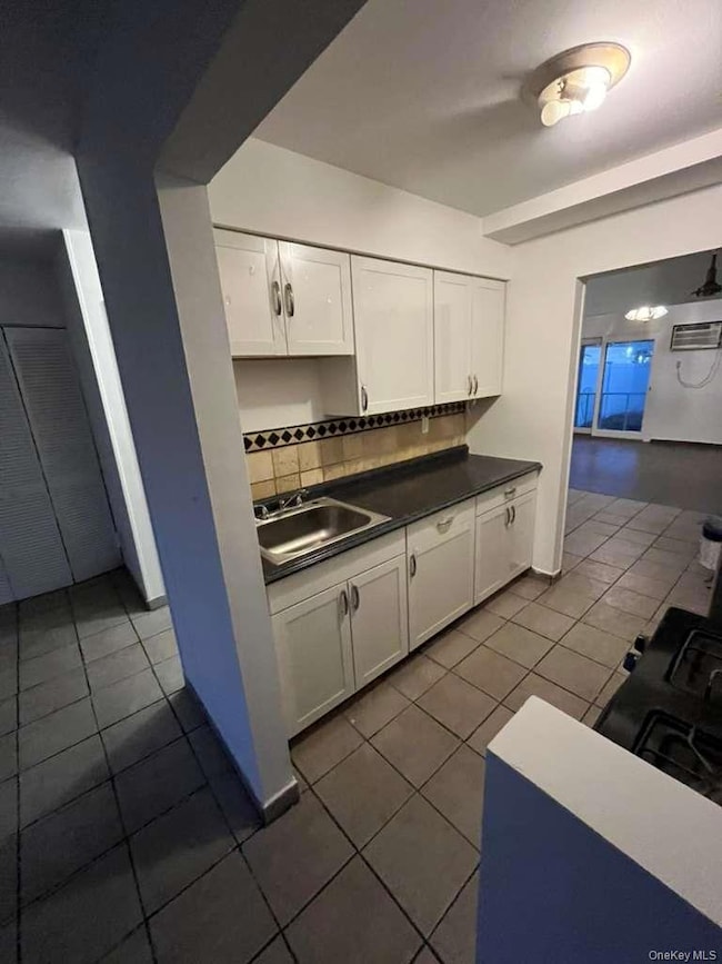 24 Mclaughlin Ave, West Haverstraw, NY 10993 - photo 3