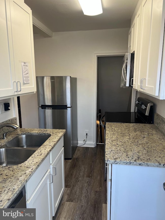 3926 Colchester Rd, Baltimore, MD 21229 - photo 5