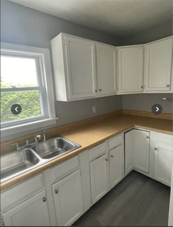 31 Centre St, West Warwick, RI 02893 - photo 3