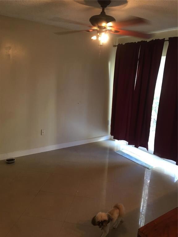 7111 SW 41st Place unit 1, Davie, FL 33314 - photo 4