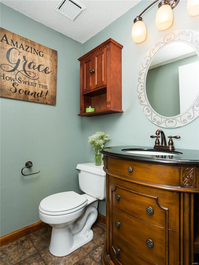 Beautifully Updated Half Bath!