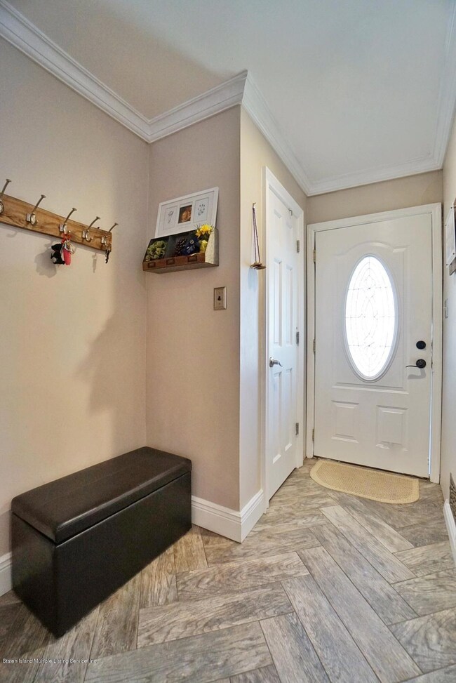 28 E Augusta Ave, Staten Island, NY 10308 - photo 6