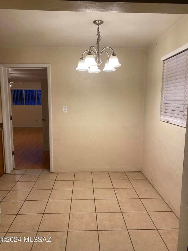 DINING RM