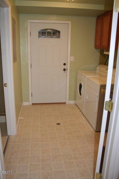 902 16th Ave E, Polson, MT 59860 - photo 4