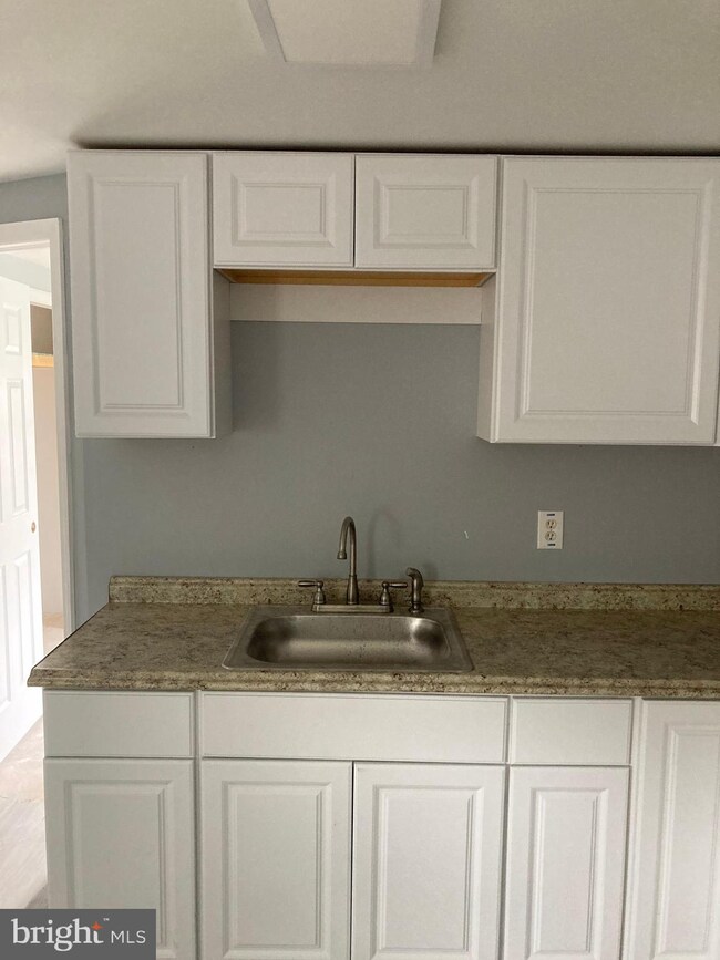 228 Nevada Ave, Monroe, NJ 08094 - photo 4