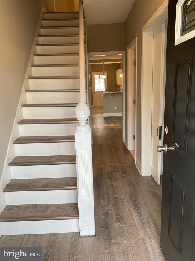 8 Catawba Ave, Newfield, NJ 08344 - photo 3