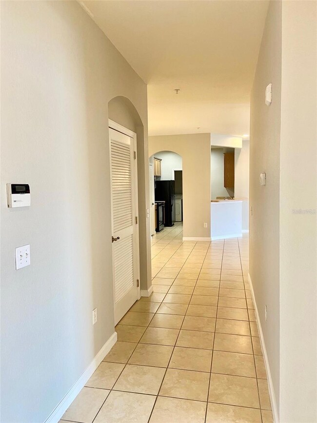 3301 Whitestone Cir unit 307, Kissimmee, FL 34741 - photo 5