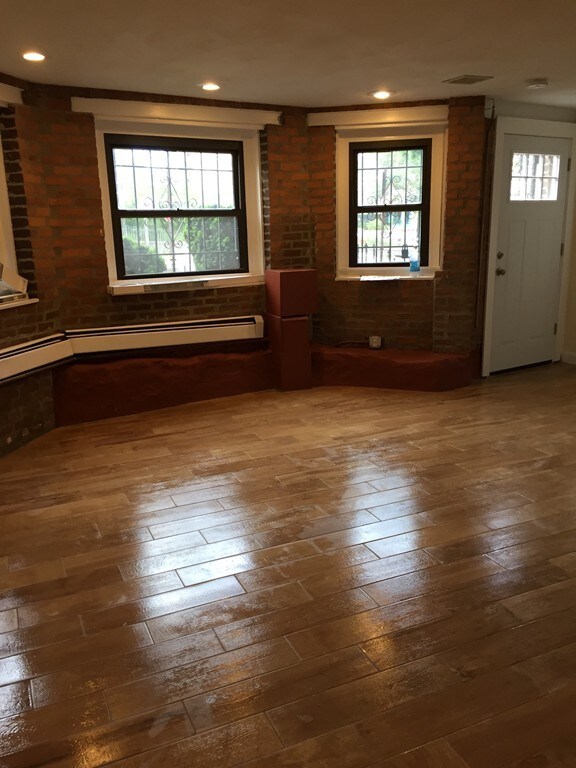 1470 Commonwealth Ave unit 1470, Brighton, MA 02135 - photo 4