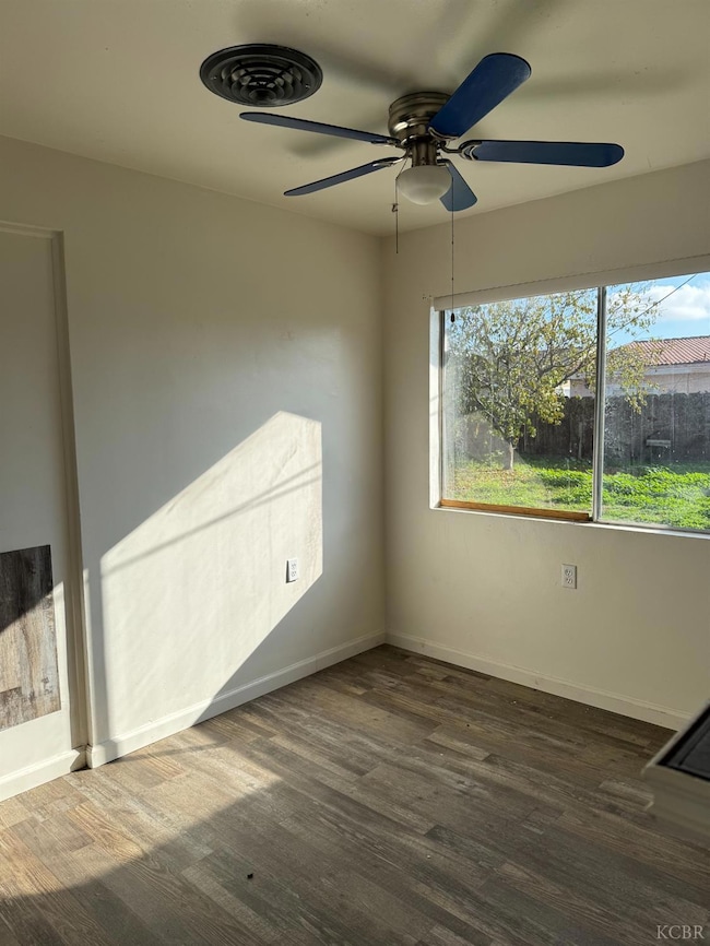 315 W Glendale Ave, Lemoore, CA 93245 - photo 6