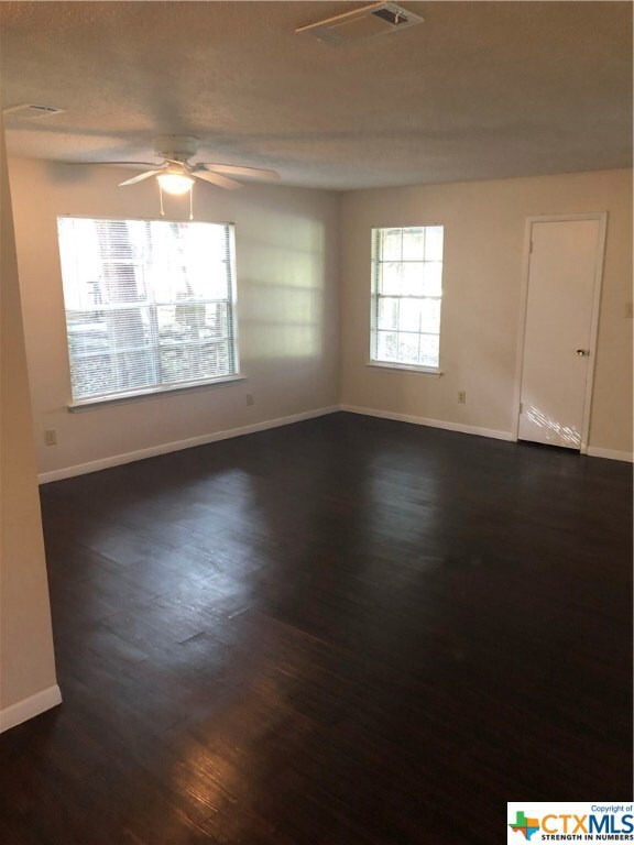 1213 Girard St, San Marcos, TX 78666 - photo 3