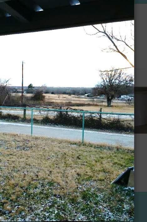 450 Valley Ln, Weatherford, TX 76085 - photo 2