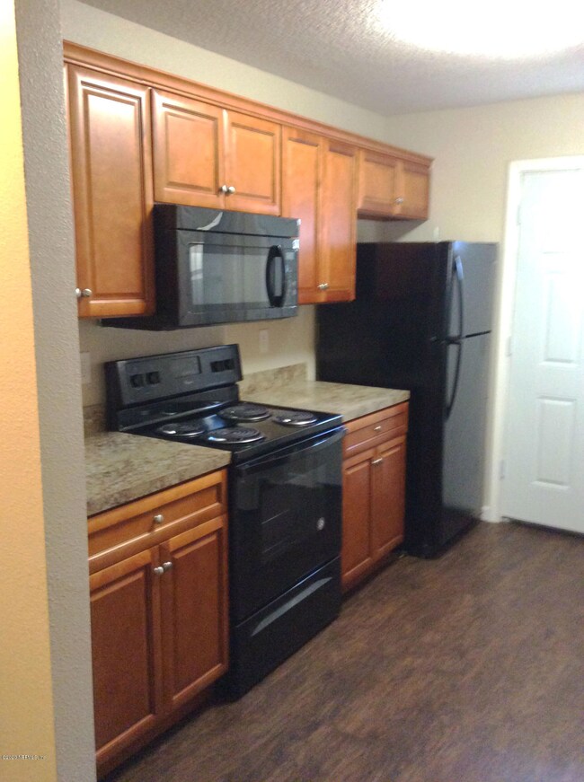 5338 Palmer Ave, Jacksonville, FL 32210 - photo 3