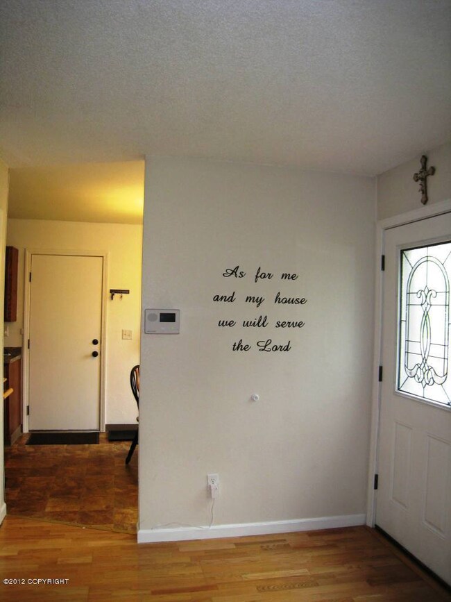 Living Room To Kitchen