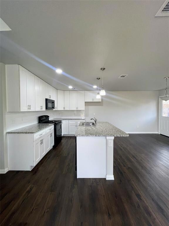 602 Sabine Ave unit B, Cleburne, TX 76031 - photo 3