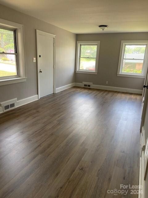 416 N Center St, Statesville, NC 28677 - photo 5