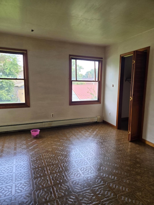 1026 Lillian St, Hobart, IN 46342 - photo 5