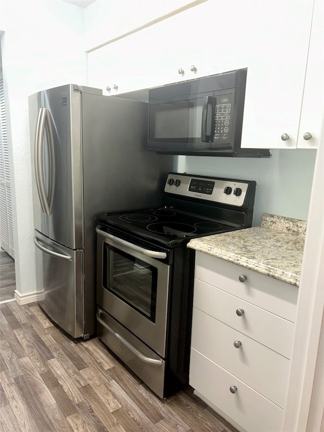 3220 69th St unit B4, Galveston, TX 77551 - photo 2