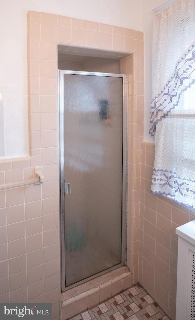 1052 Allengrove St, Philadelphia, PA 19124 - photo 7