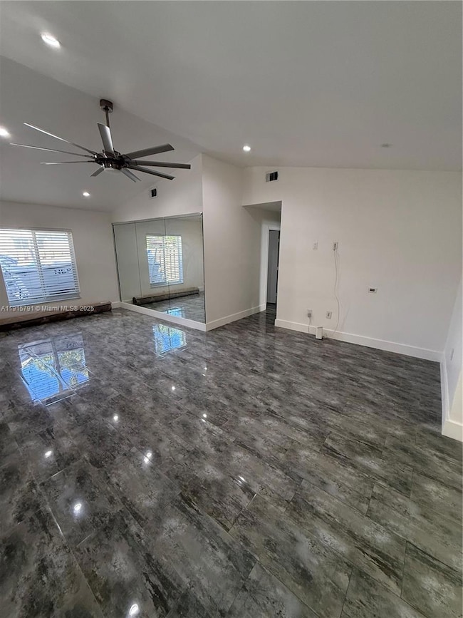 19754 NW 61st Ave, Hialeah, FL 33015 - photo 6