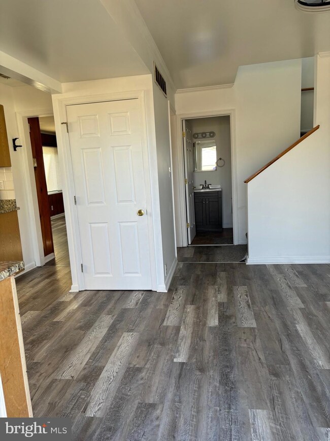 121 S Washington St, Havre de Grace, MD 21078 - photo 5