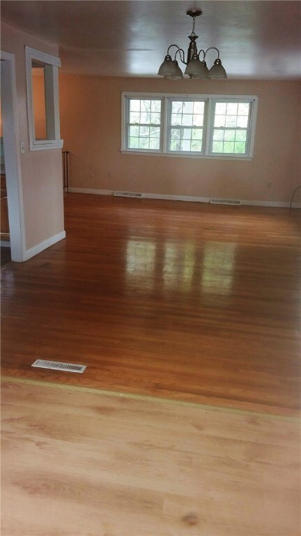 117 Beacon St, Cranston, RI 02910 - photo 6