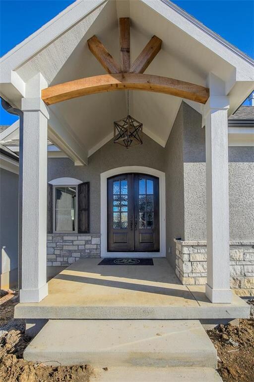 9849 Saddletop, Lenexa, KS 66227 - photo 2