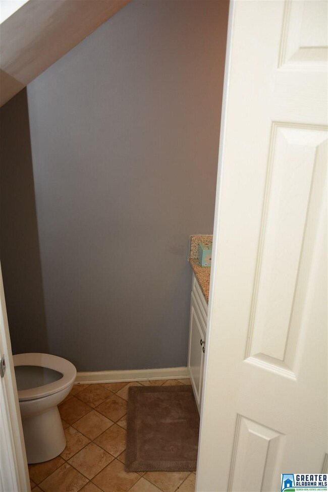 Beautiful Hall Bath with updated new granite count