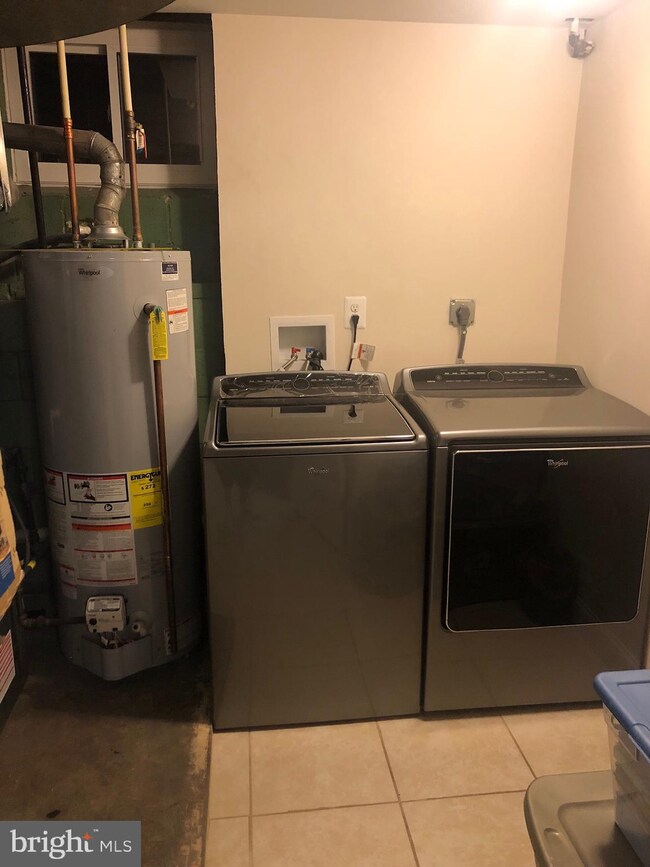 526 Drum Ave, Capitol Heights, MD 20743 - photo 3