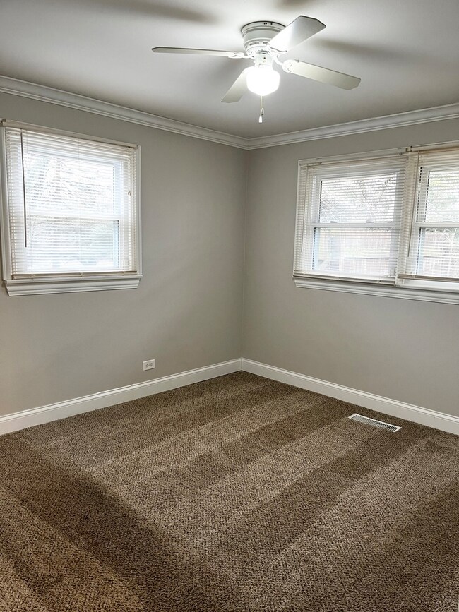 19060 John Ave, Country Club Hills, IL 60478 - photo 6