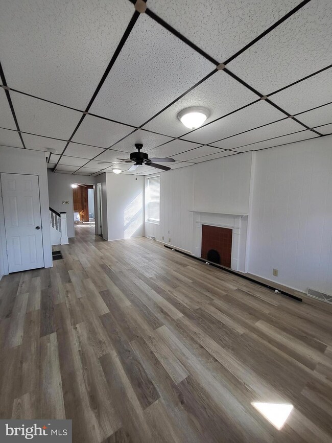 401 N 12th St, Reading, PA 19604 - photo 5