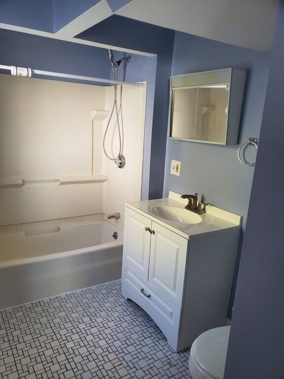 21 Wesley Park unit 2, Somerville, MA 02143 - photo 6